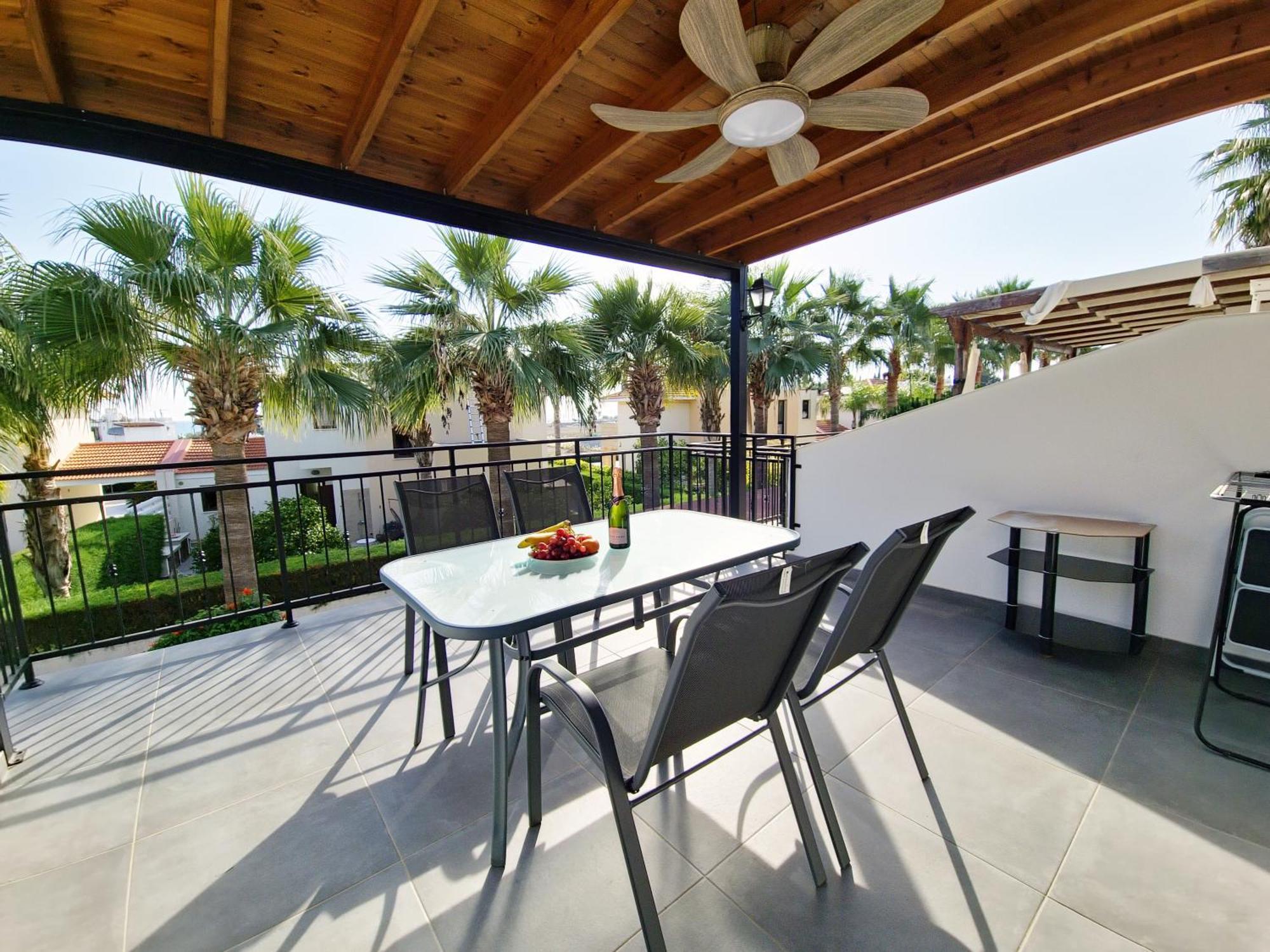 Oroklini Star 3 Daire Larnaca Dış mekan fotoğraf
