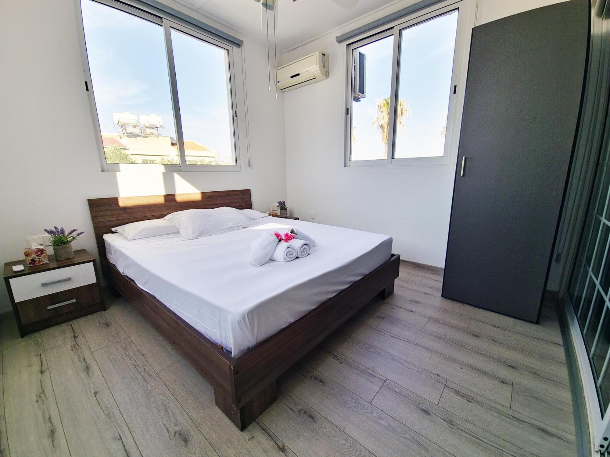 Oroklini Star 3 Daire Larnaca Dış mekan fotoğraf