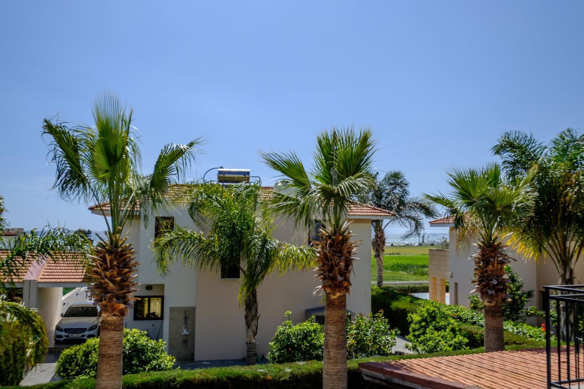 Oroklini Star 3 Daire Larnaca Dış mekan fotoğraf