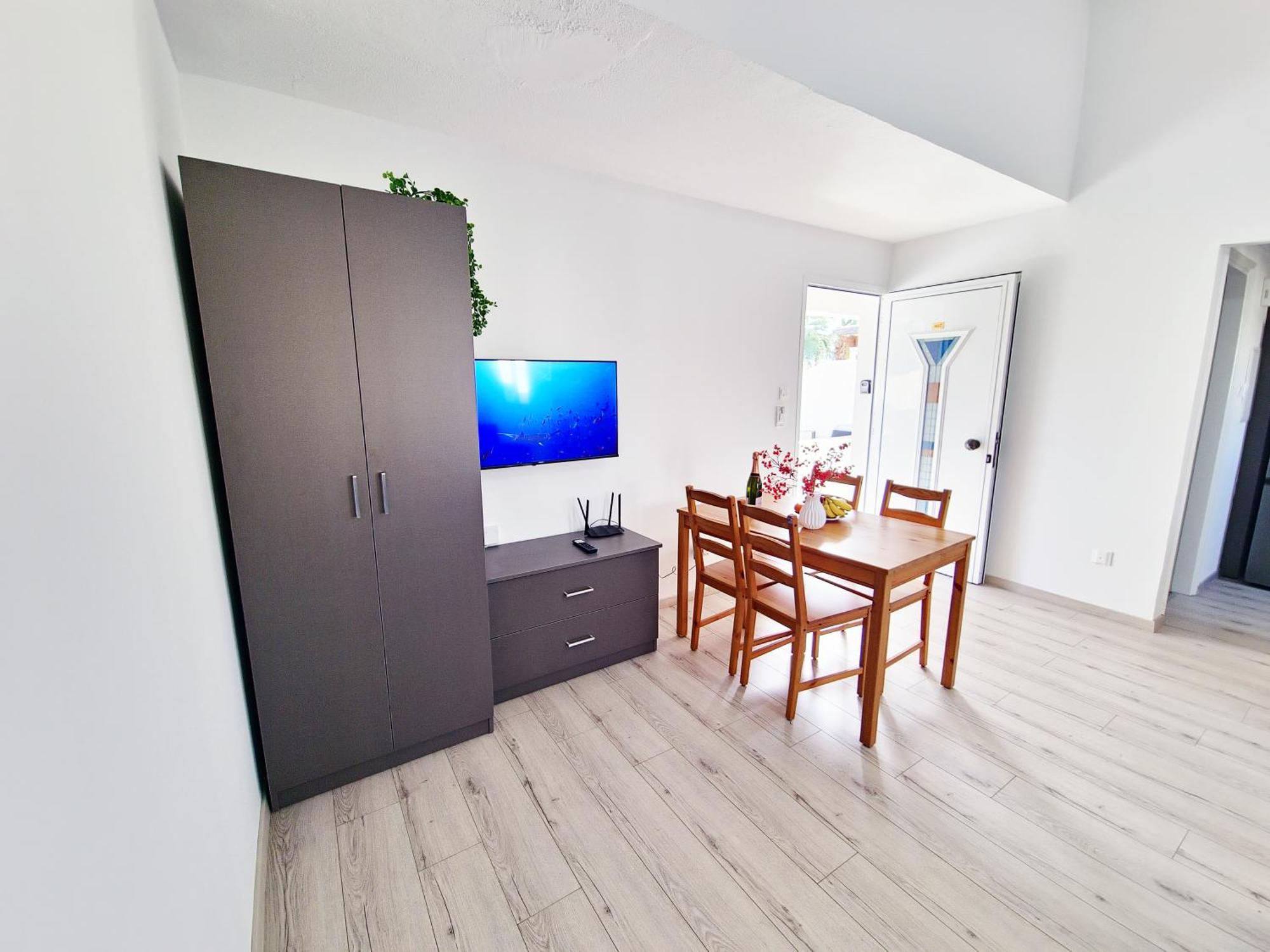 Oroklini Star 3 Daire Larnaca Dış mekan fotoğraf