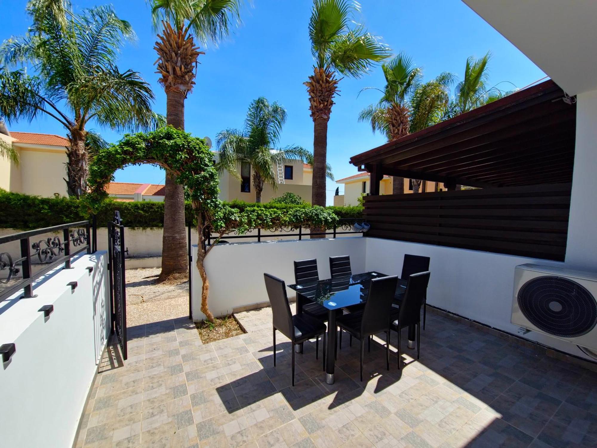Oroklini Star 3 Daire Larnaca Dış mekan fotoğraf